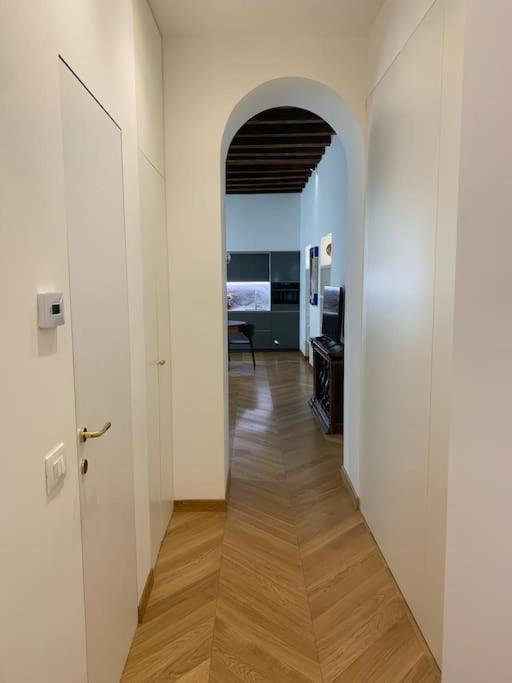Appartamento Incantevole Nel Cuore Di Milano Екстер'єр фото